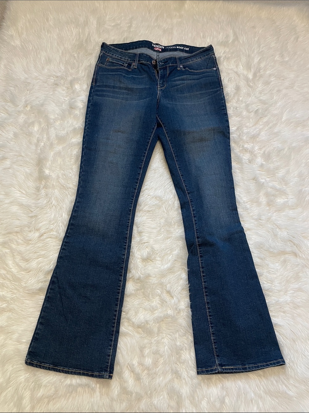 Denizen from Levi's Indigo Bootcut Jeans for Women 12 Long